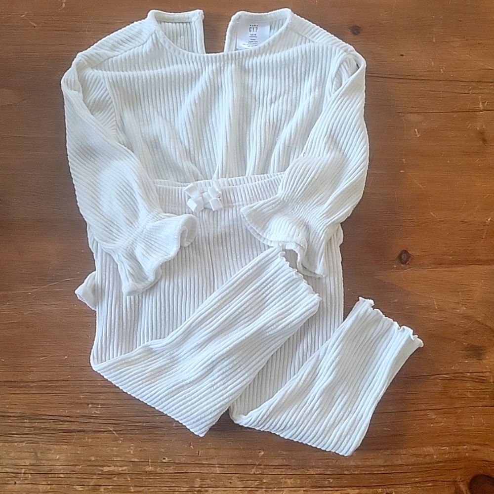 Baby Gap white ribbed matching set 12-18m